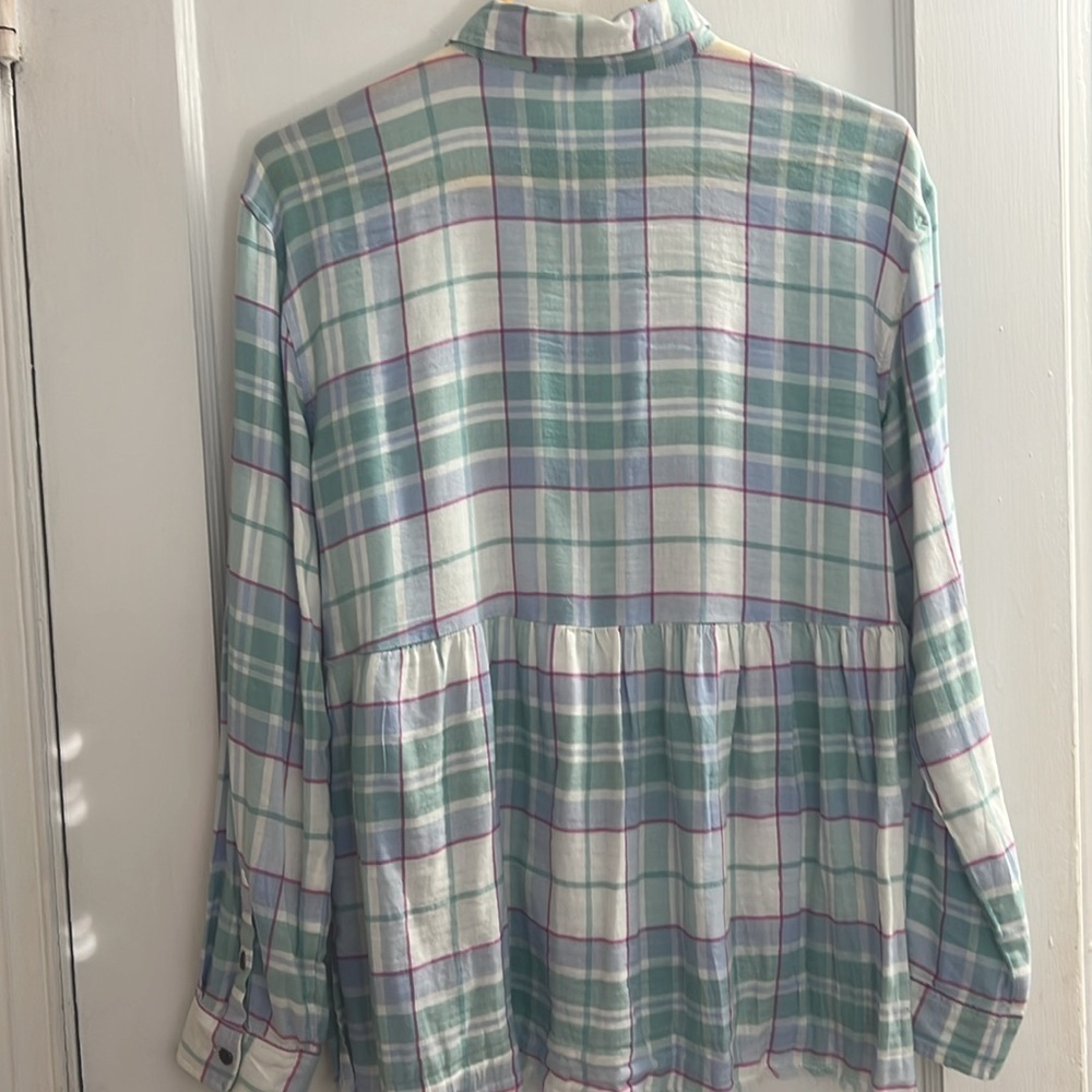 Women’s Preppy Clueless School Girl Peplum Style Raw Hem Plaid Shirt Sz Medium - Picture 3 of 3